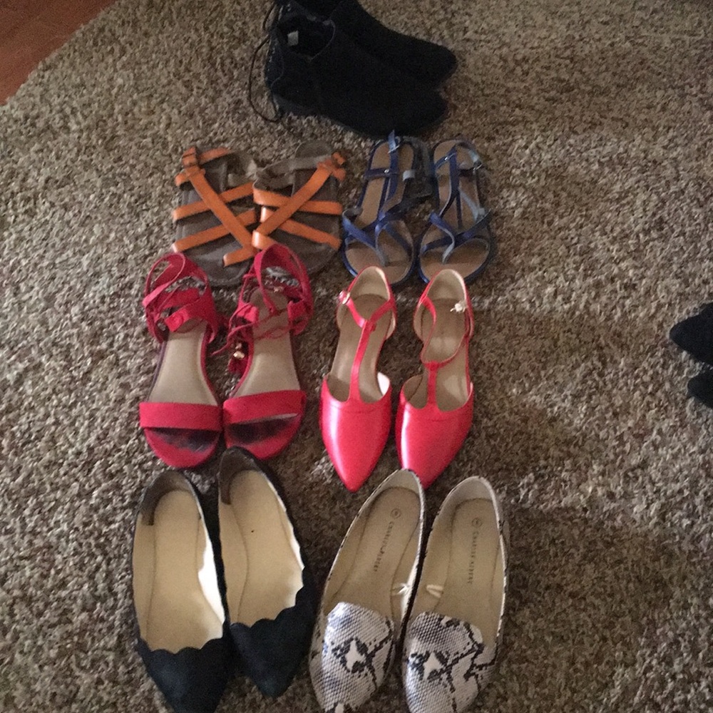 7 pairs of flats shoes/sandals/boot/flats